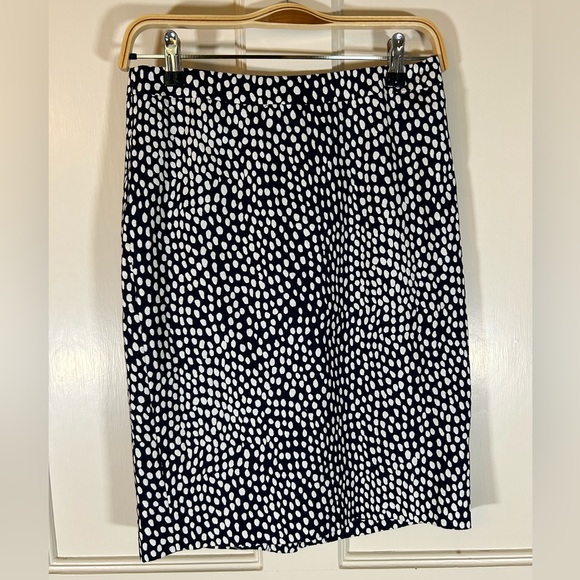 J. Crew Women’s Navy White Modern Polka Dot Pencil Skirt 100% Cotton Size 0 NWT - Picture 4 of 12
